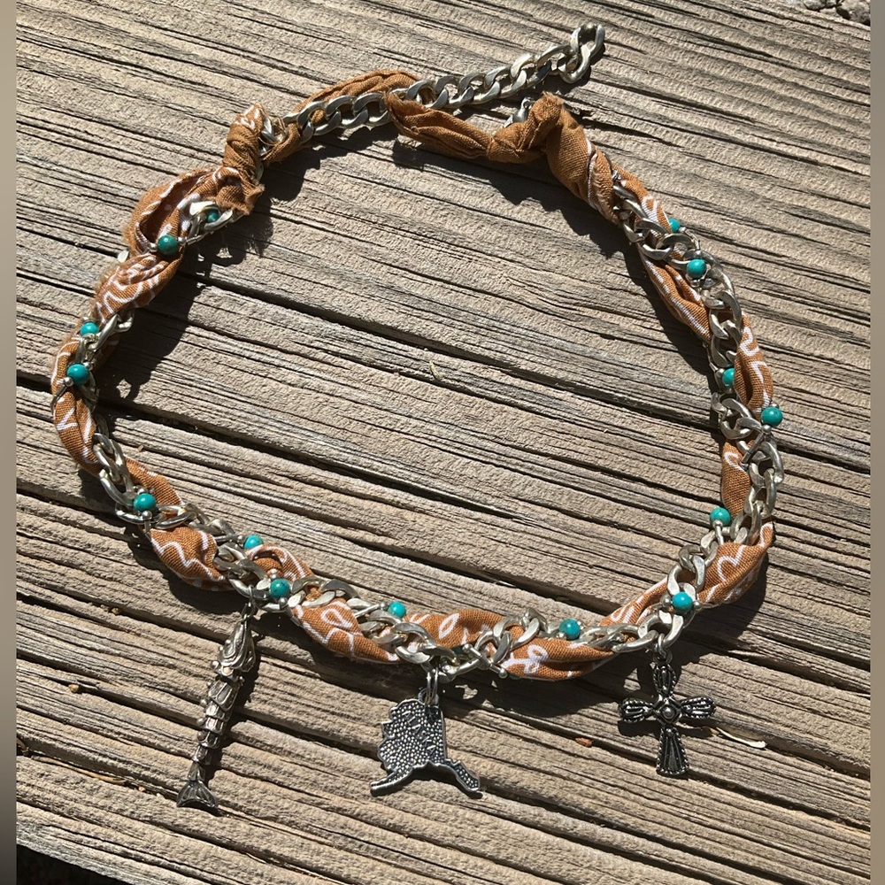 Reclaimed Braided Bandana Charm Necklace - Picture 2 of 7